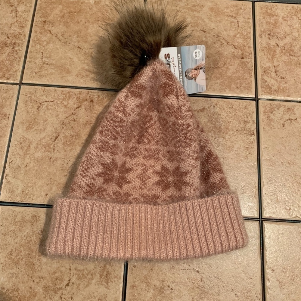 Muk Luks Women's Novelty Yarn Beanie Blush Pink NWT - Picture 2 of 5